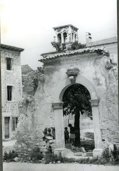 Image description